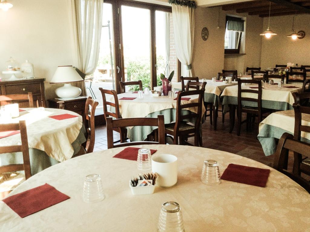 Готель Agriturismo Anna Caterina Кастельнуово-дель-Гарда Номер фото